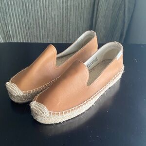 Soludos Tan Leather Espadrille Slip-On Flats